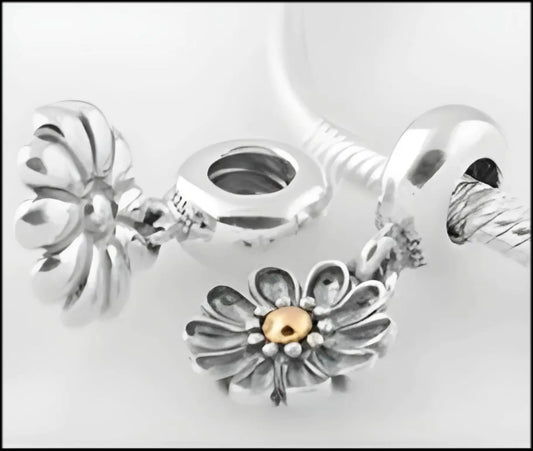 Onhand Best Seller Charm (s0361): Sunflower